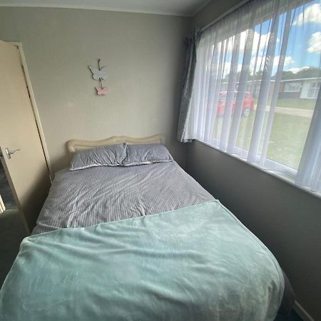 דירות המסבי Sunee Holidays Chalet מראה חיצוני תמונה